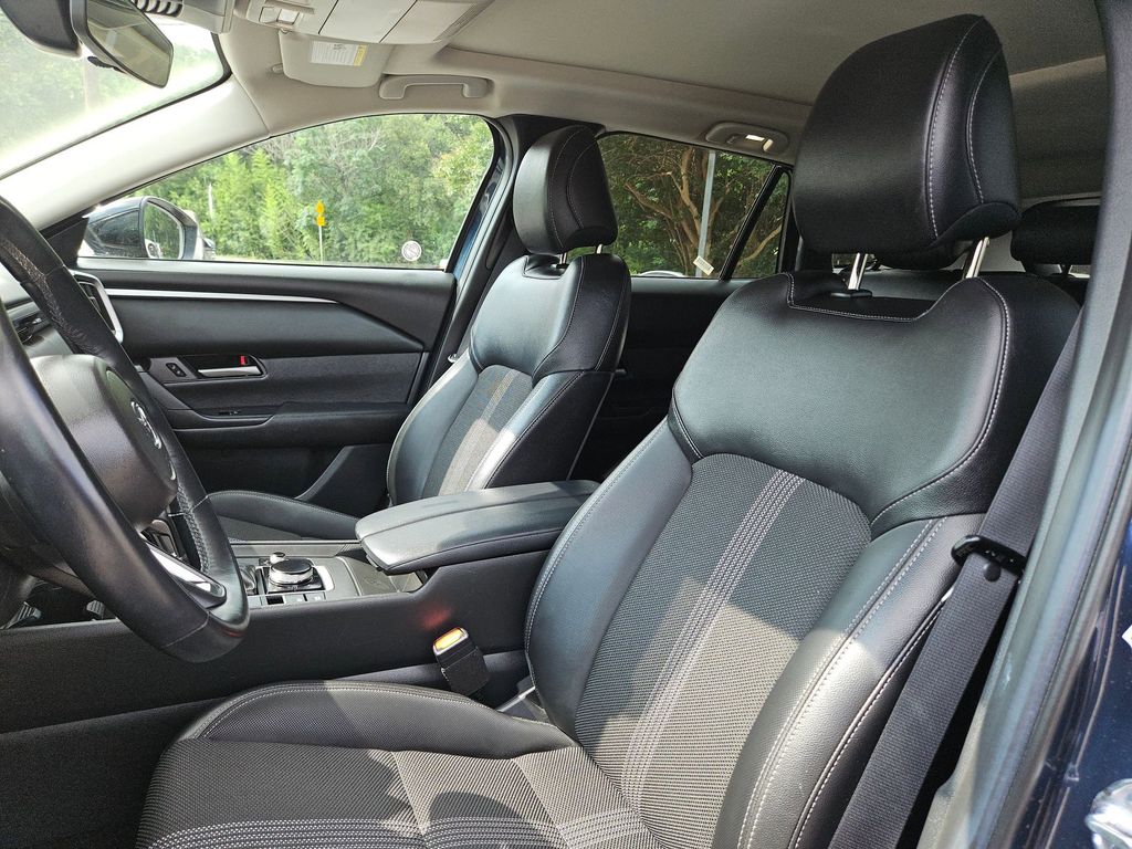 Thumbnail: 2025 Mazda CX-50 - 16
