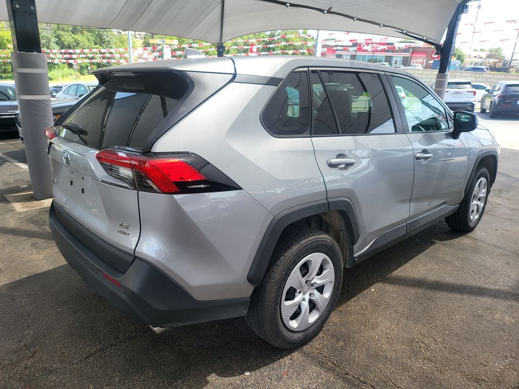 Thumbnail: 2025 Toyota RAV4 - 8