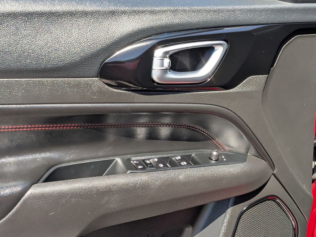 Thumbnail: 2025 Jeep Compass - 16