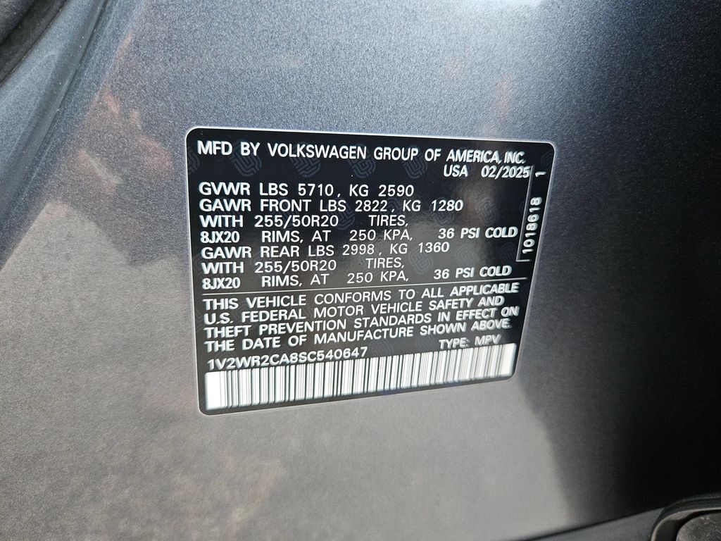 2025 Volkswagen Atlas SE w/Tech - Photo 28