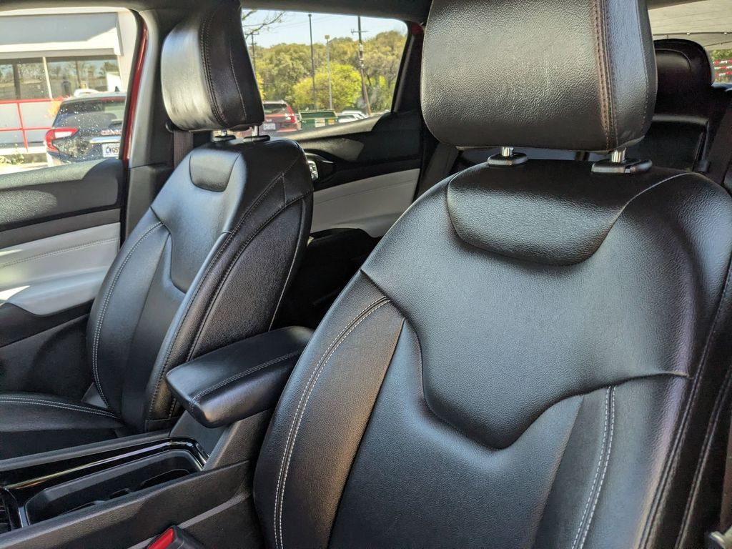 Thumbnail: 2025 Jeep Compass - 13