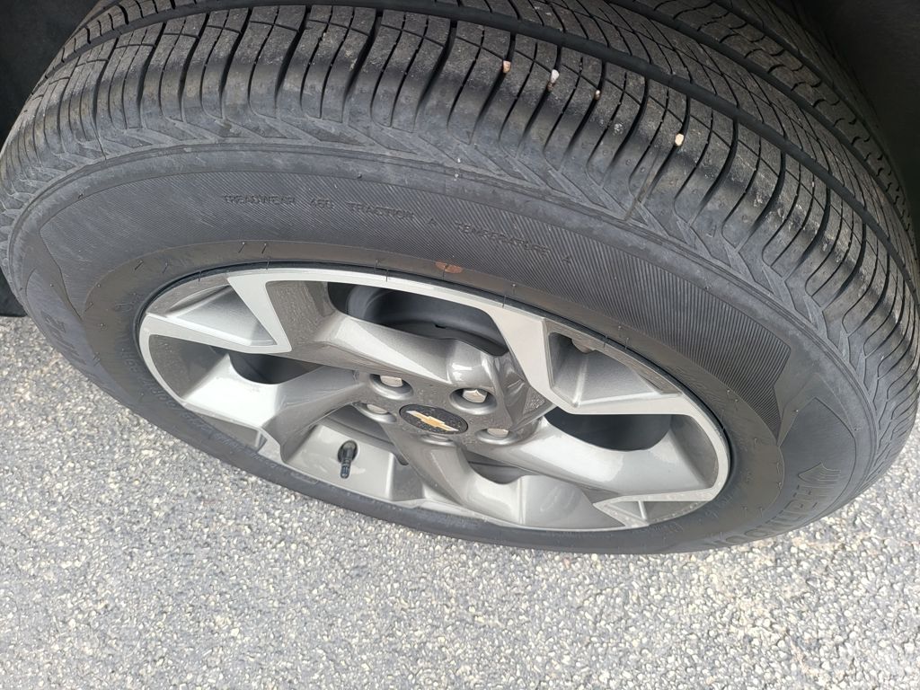 Thumbnail: 2025 Chevrolet Trax - 6