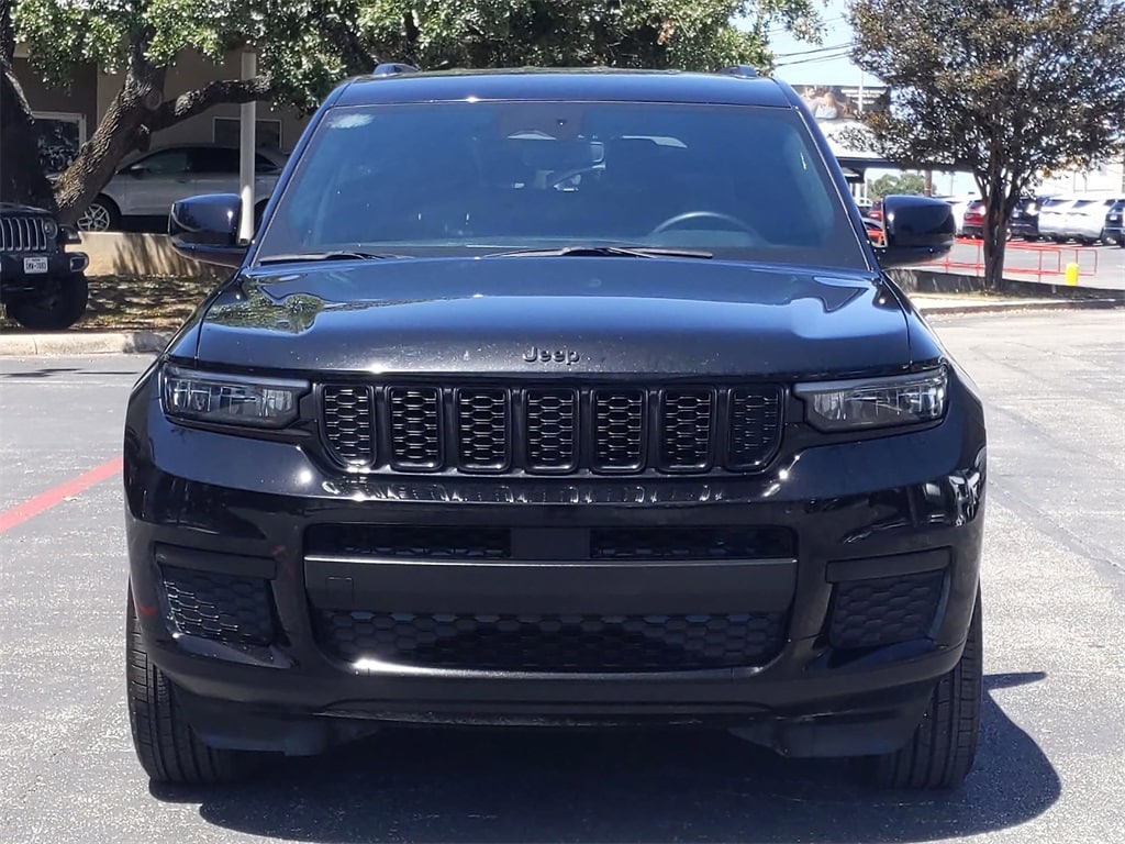 Thumbnail: 2024 Jeep Grand Cherokee L - 2