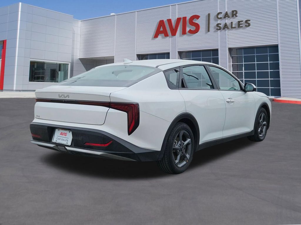 Thumbnail: 2025 Kia K4 - 6