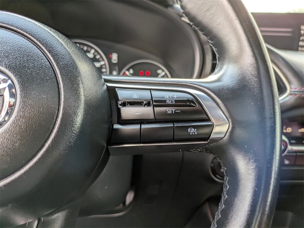 2024 Mazda Mazda3 Carbon Edition 18
