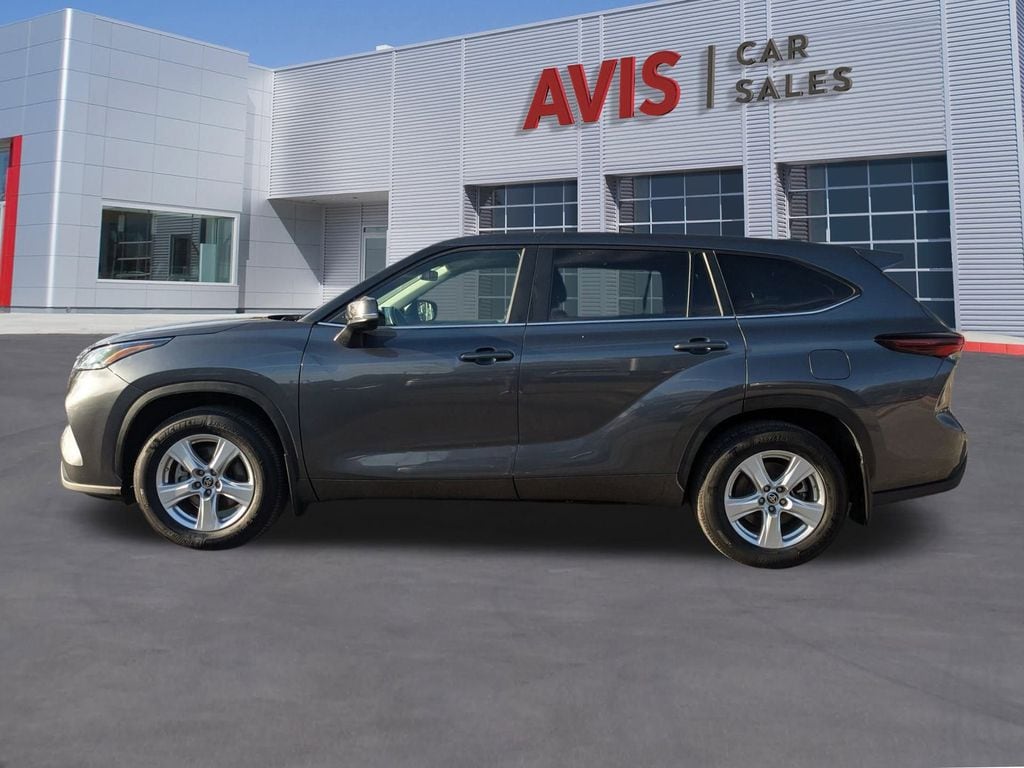 Thumbnail: 2024 Toyota Highlander - 2