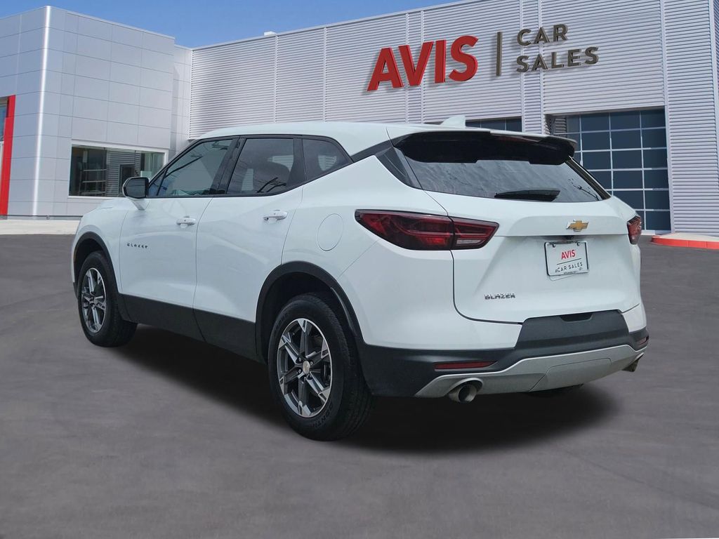 Thumbnail: 2025 Chevrolet Blazer - 3