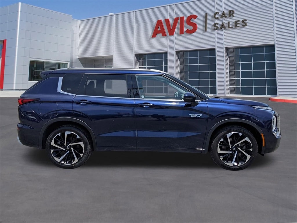 2023 Mitsubishi Outlander SEL 7