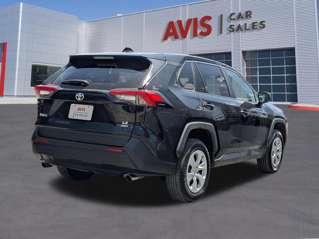 Thumbnail: 2025 Toyota RAV4 - 6