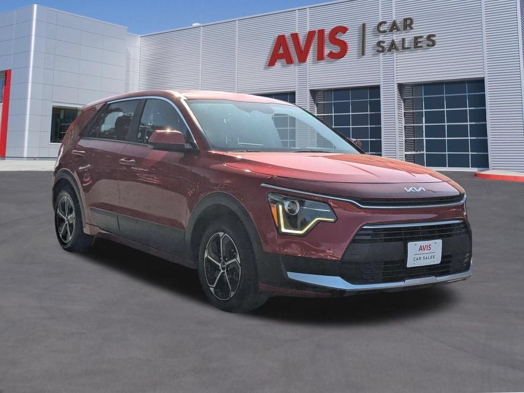 Thumbnail: 2025 Kia Niro - 9