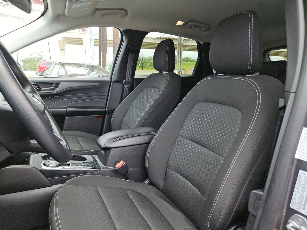 Thumbnail: 2025 Ford Escape - 16