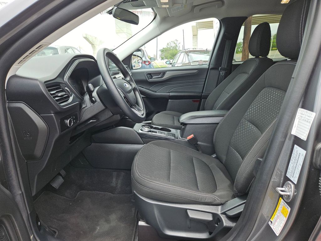 Thumbnail: 2025 Ford Escape - 11
