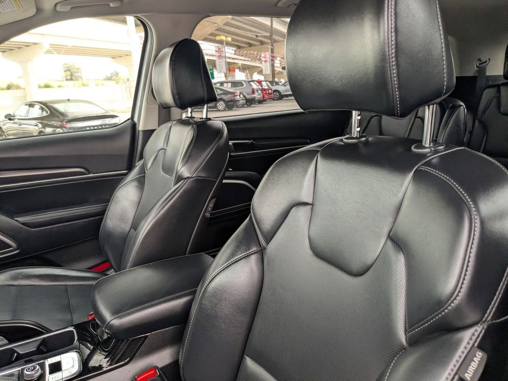 Thumbnail: 2025 Kia Telluride - 13