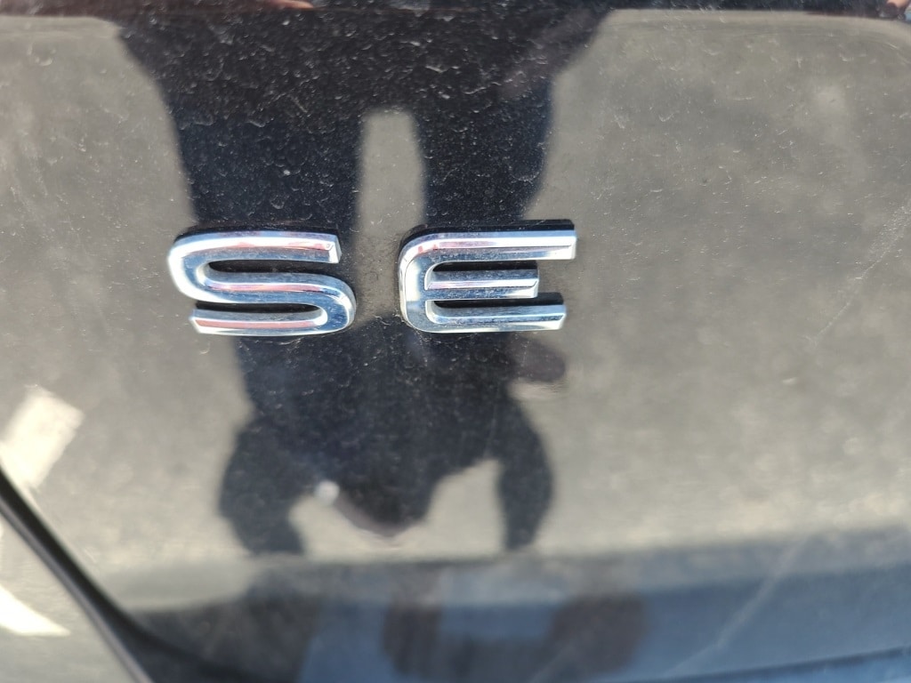 2024 Volkswagen Atlas SE 8