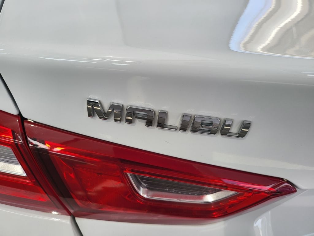 Thumbnail: 2024 Chevrolet Malibu - 7