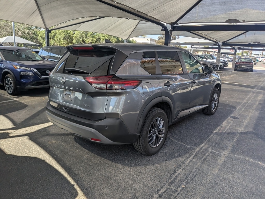 Thumbnail: 2023 Nissan Rogue - 9