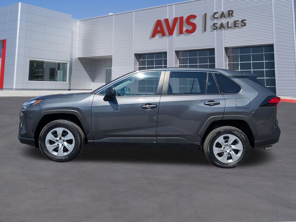 2025 Toyota RAV4 LE photo 2