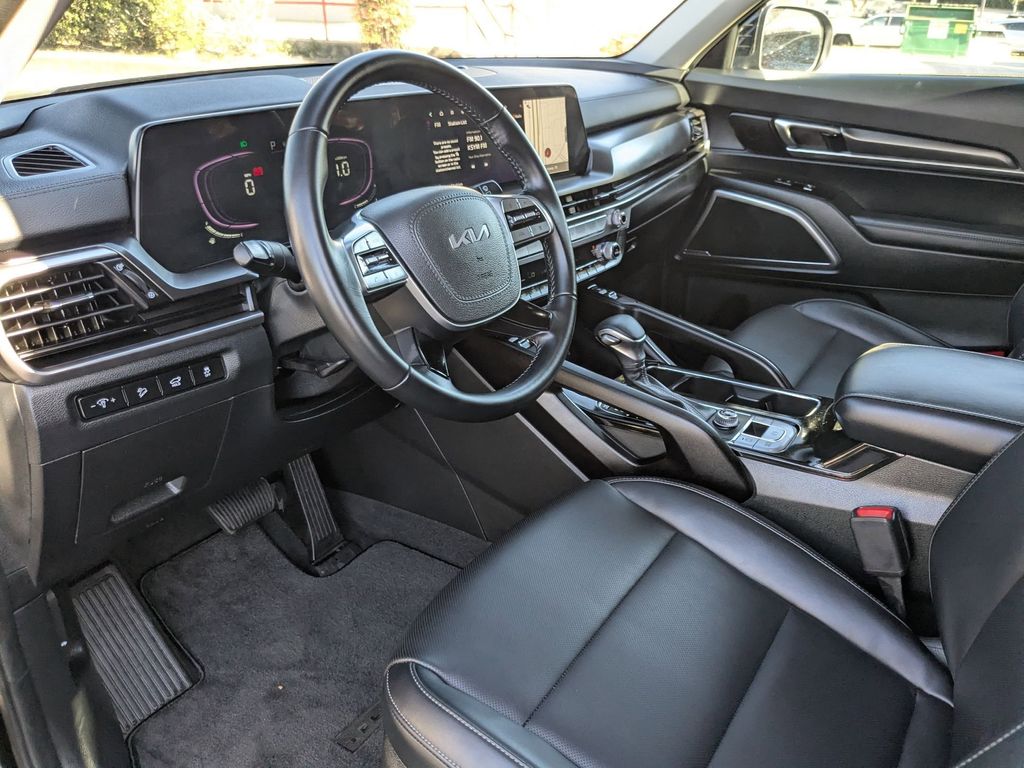 Thumbnail: 2025 Kia Telluride - 13