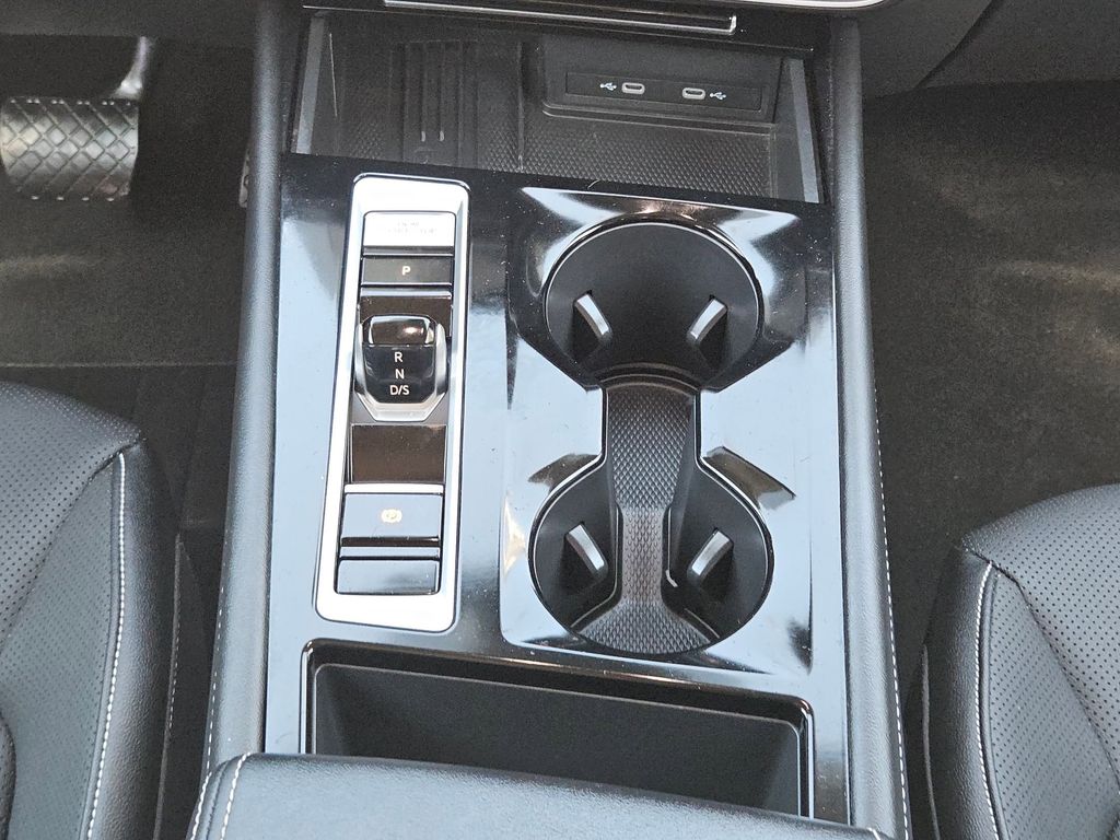Thumbnail: 2025 Volkswagen Atlas - 22