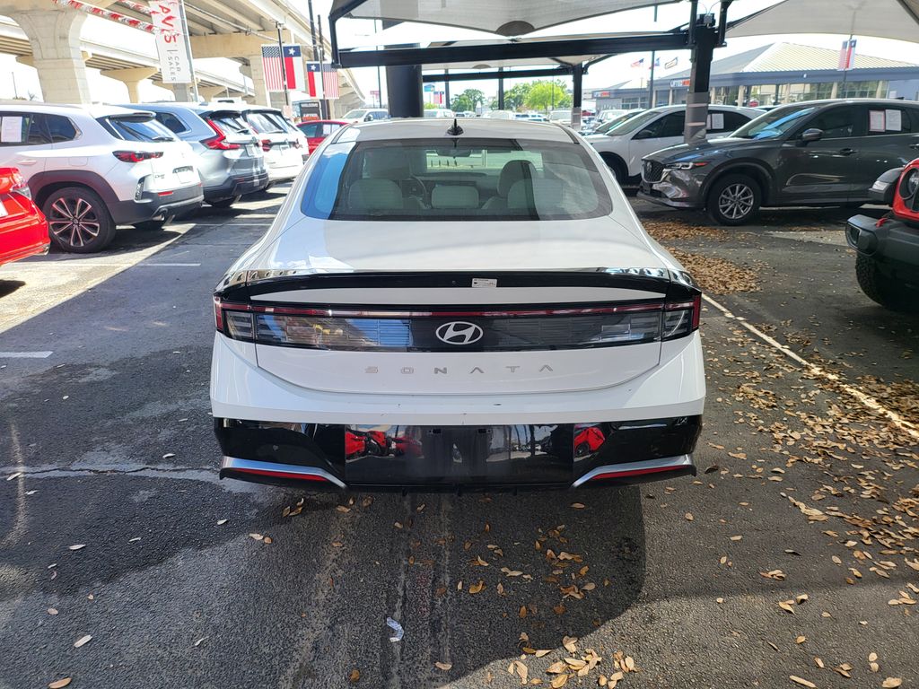 Thumbnail: 2025 Hyundai Sonata - 3