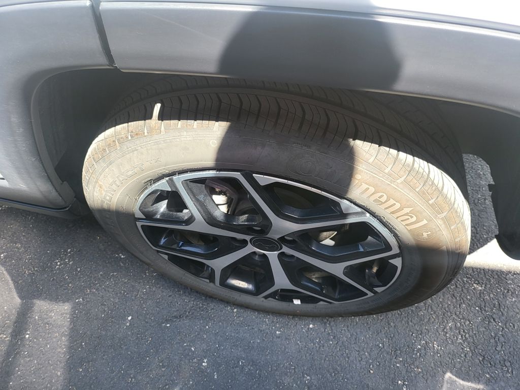 Thumbnail: 2025 Jeep Compass - 8