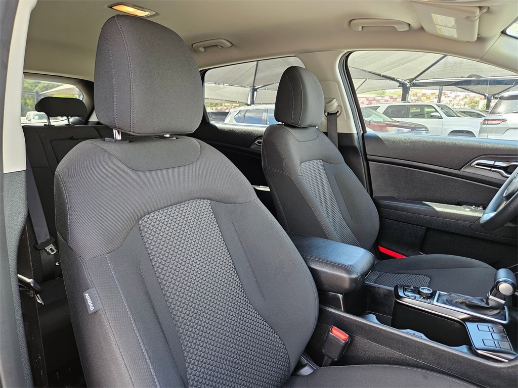 Thumbnail: 2024 Kia Sportage - 29