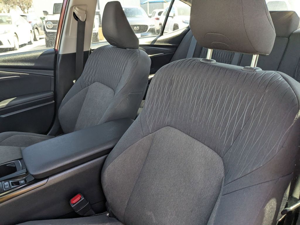 Thumbnail: 2025 Toyota Camry - 13