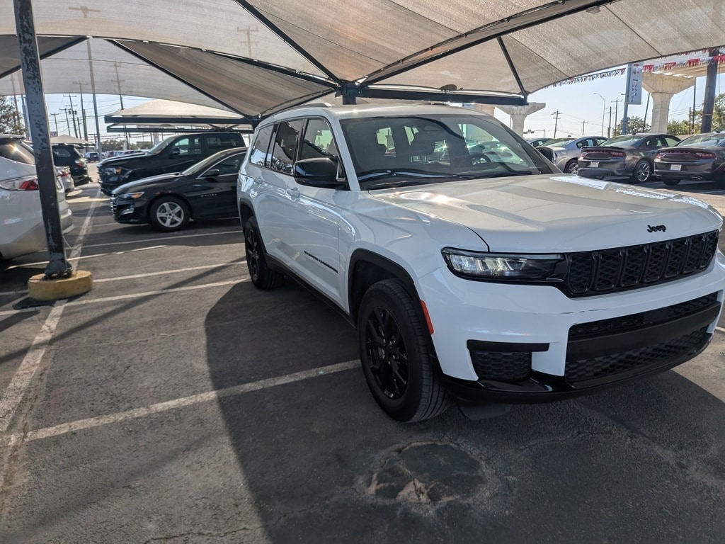 Thumbnail: 2024 Jeep Grand Cherokee L - 6