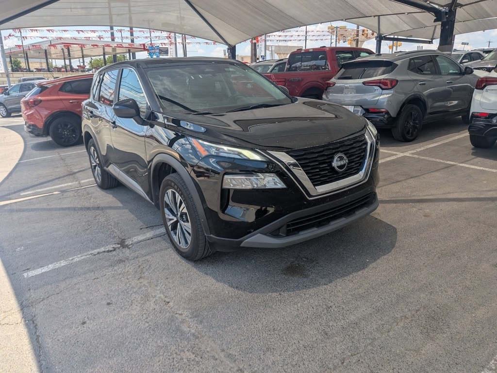 Thumbnail: 2023 Nissan Rogue - 3