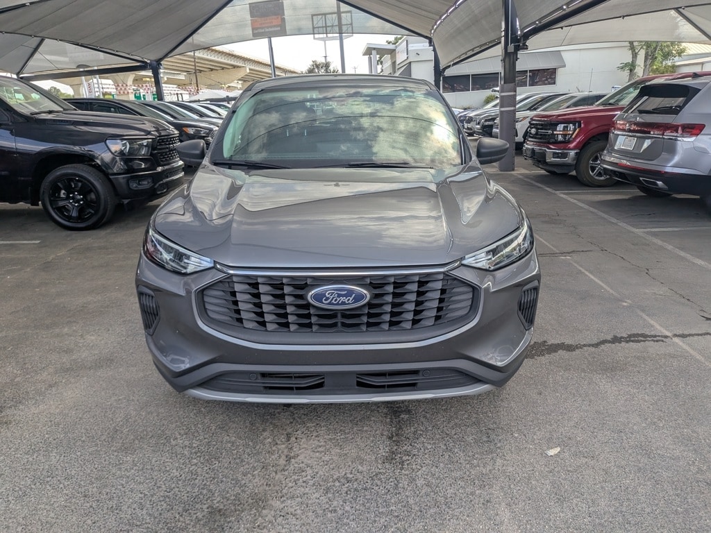 Thumbnail: 2024 Ford Escape - 2