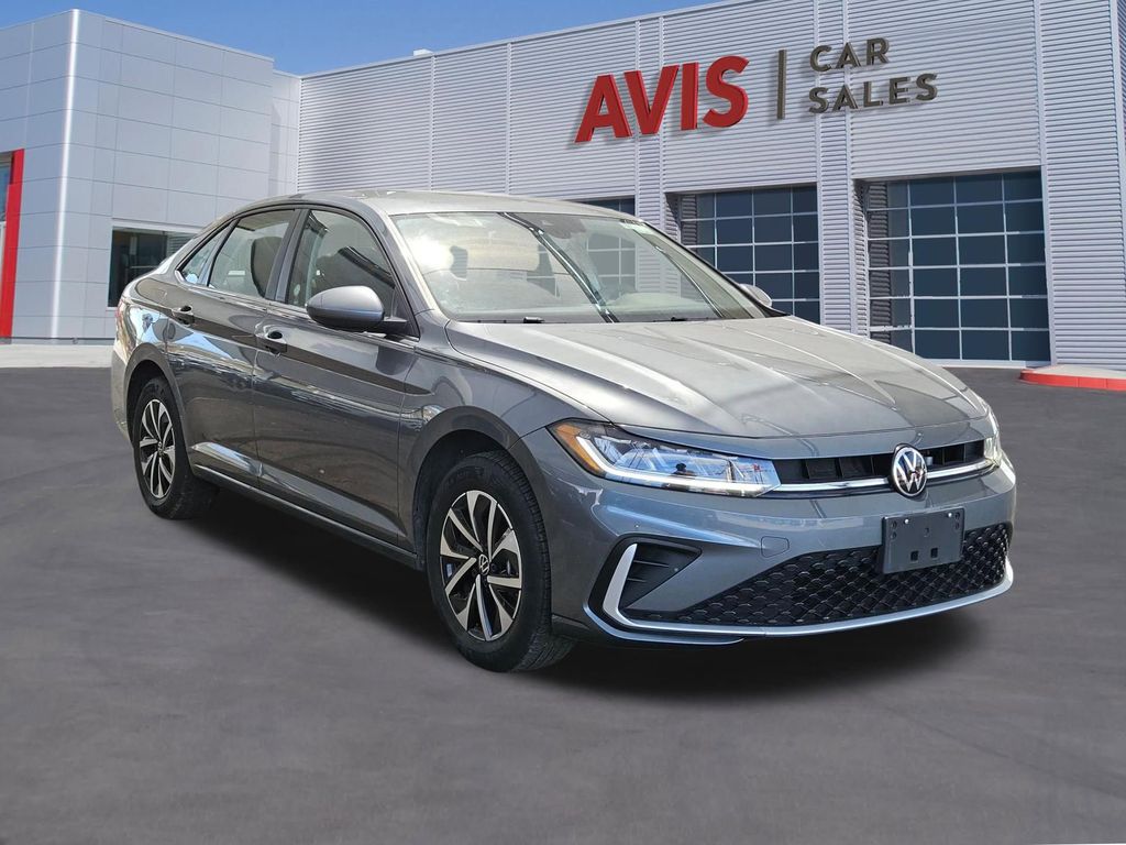 Thumbnail: 2025 Volkswagen Jetta - 9