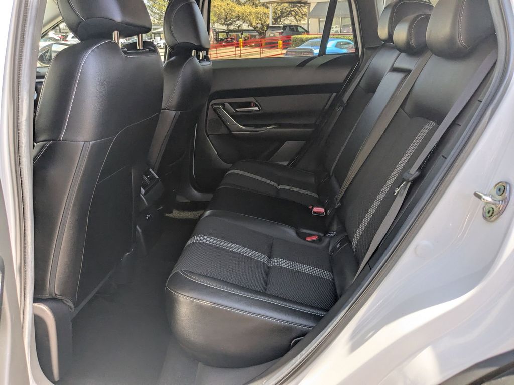 Thumbnail: 2025 Mazda CX-50 - 24