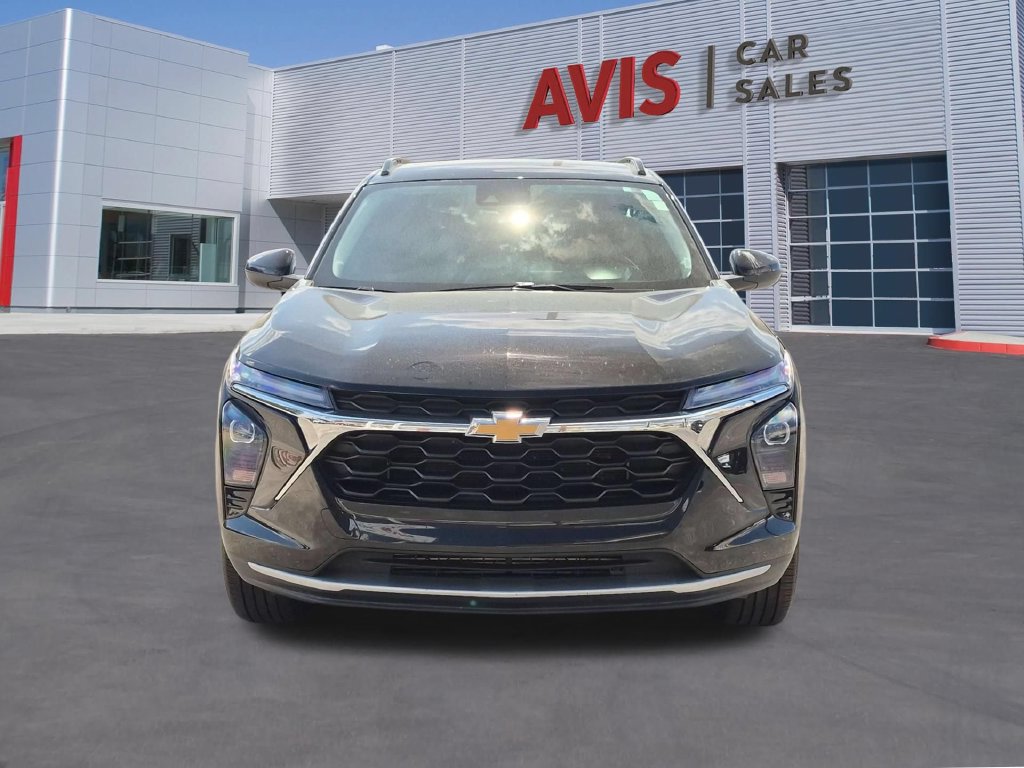 Certified 2025 Chevrolet Trax LT SUV