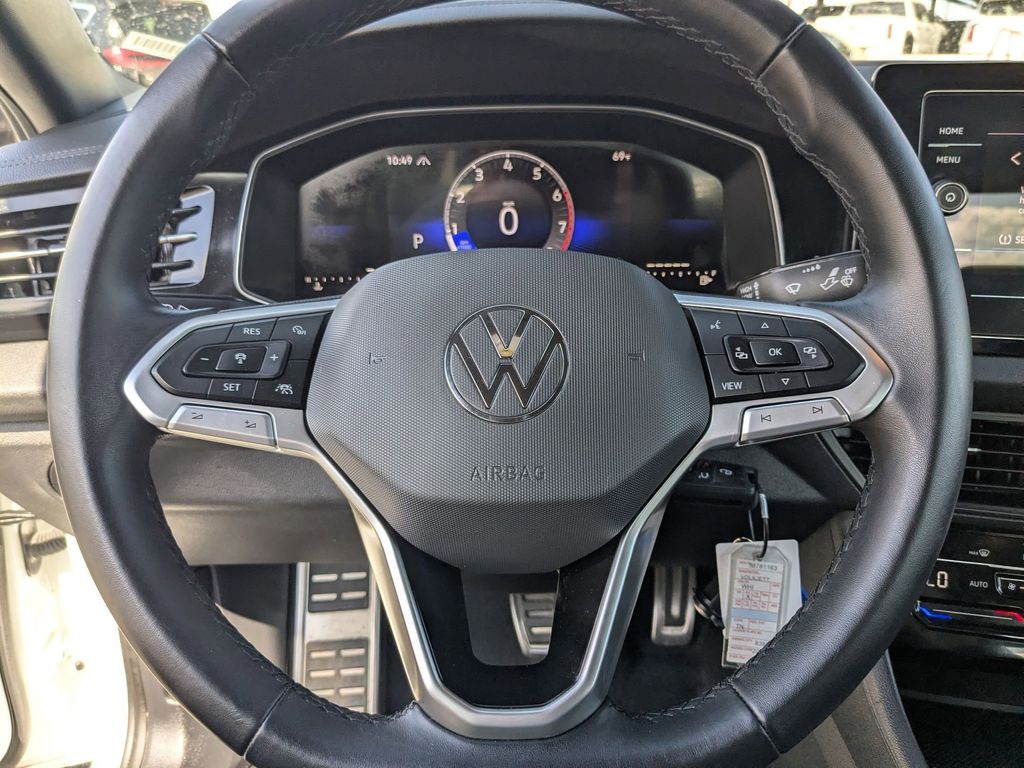 Thumbnail: 2025 Volkswagen Jetta - 18