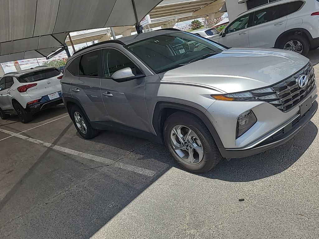 Thumbnail: 2024 Hyundai Tucson - 10