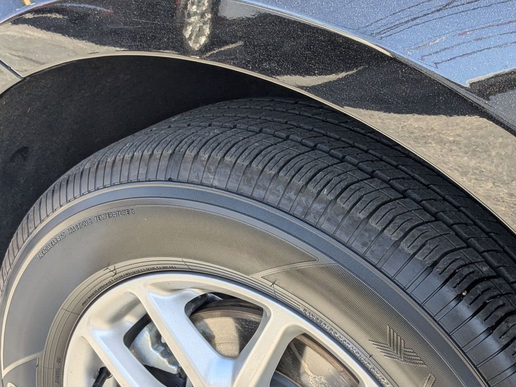 Thumbnail: 2025 Chrysler Pacifica - 30