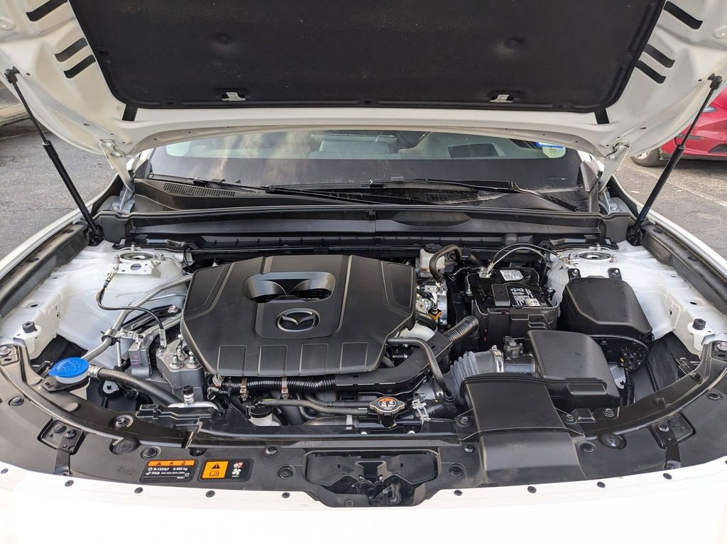 Thumbnail: 2025 Mazda CX-50 - 23