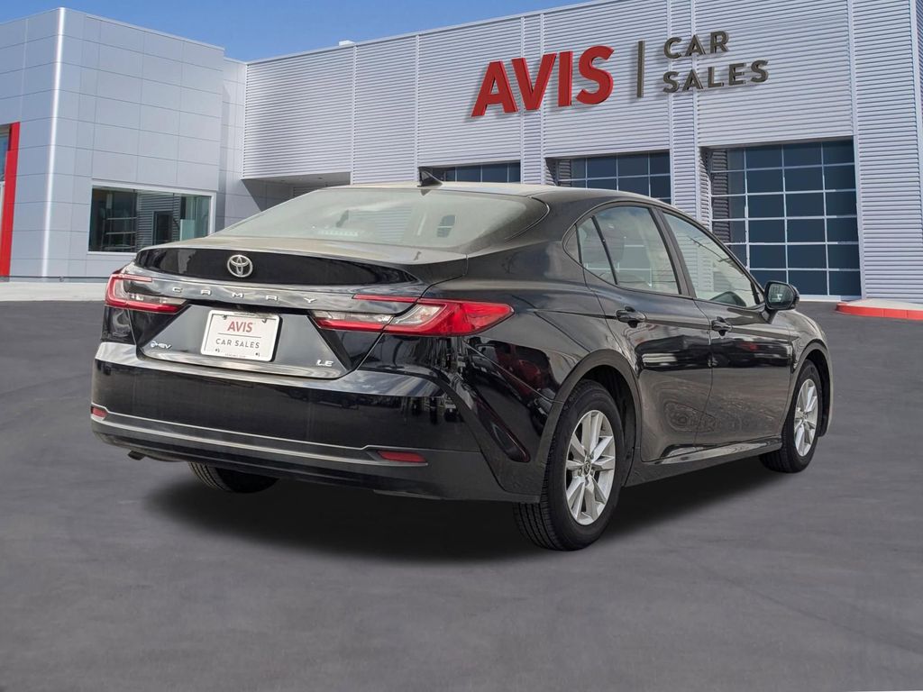 Thumbnail: 2025 Toyota Camry - 6