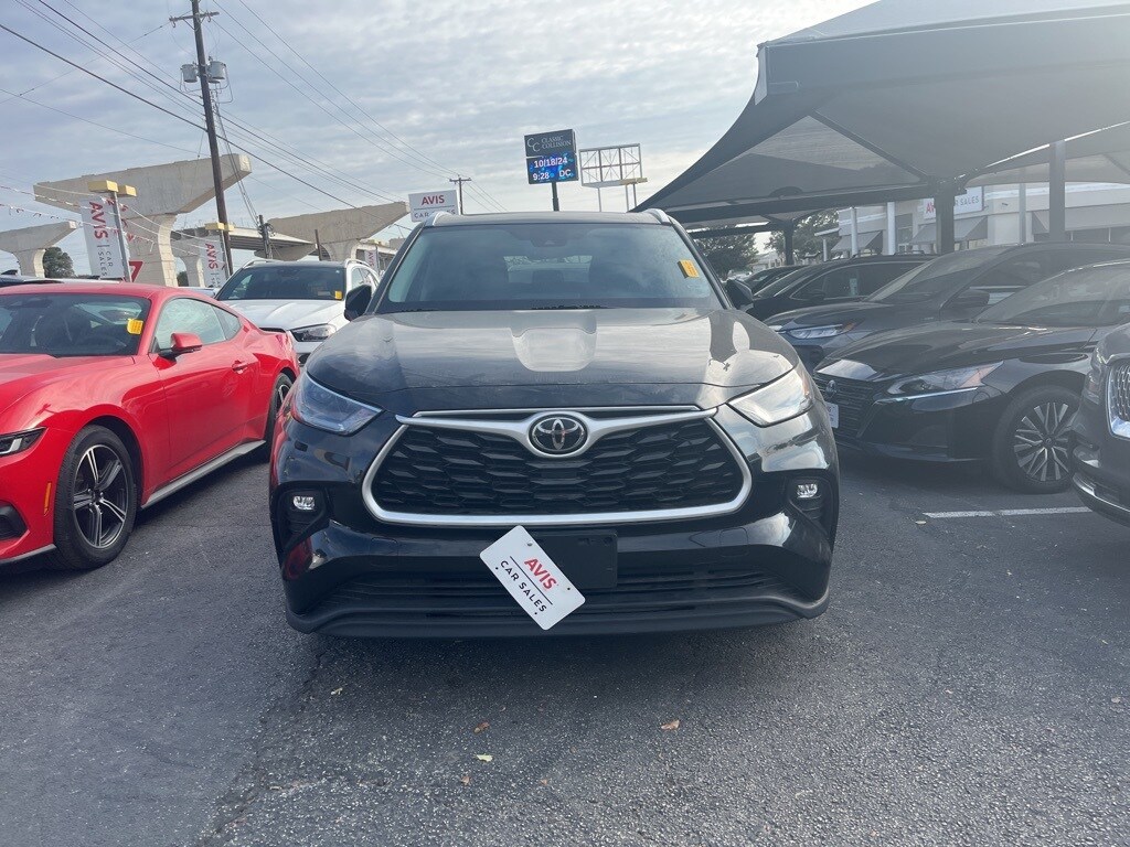 Used 2021 Toyota Highlander For Sale at AVIS Car Sales VIN