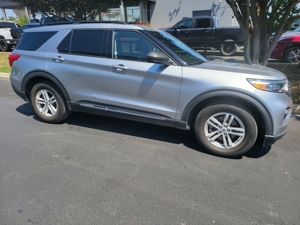 Thumbnail: 2023 Ford Explorer - 7