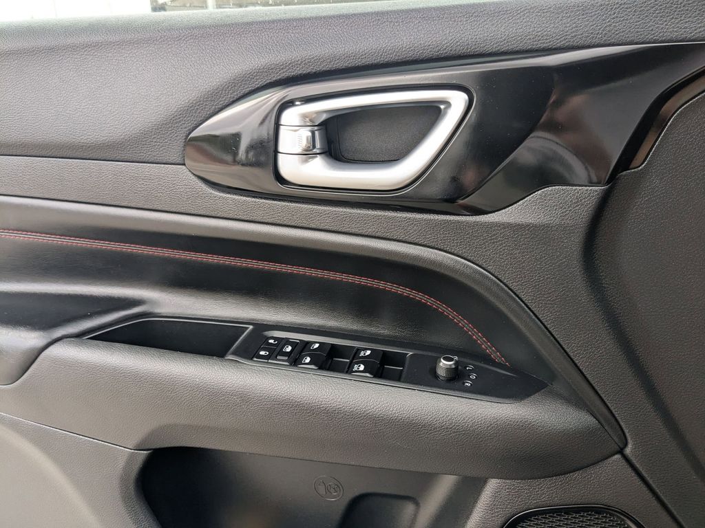 Thumbnail: 2025 Jeep Compass - 16