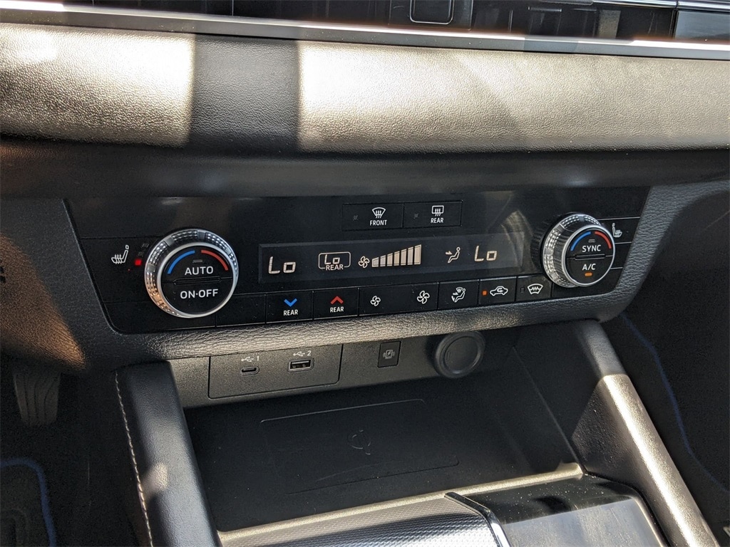 2023 Mitsubishi Outlander SEL 26