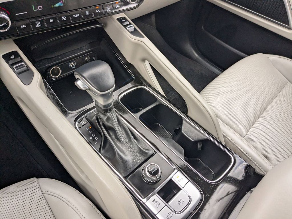 Thumbnail: 2025 Kia Telluride - 24