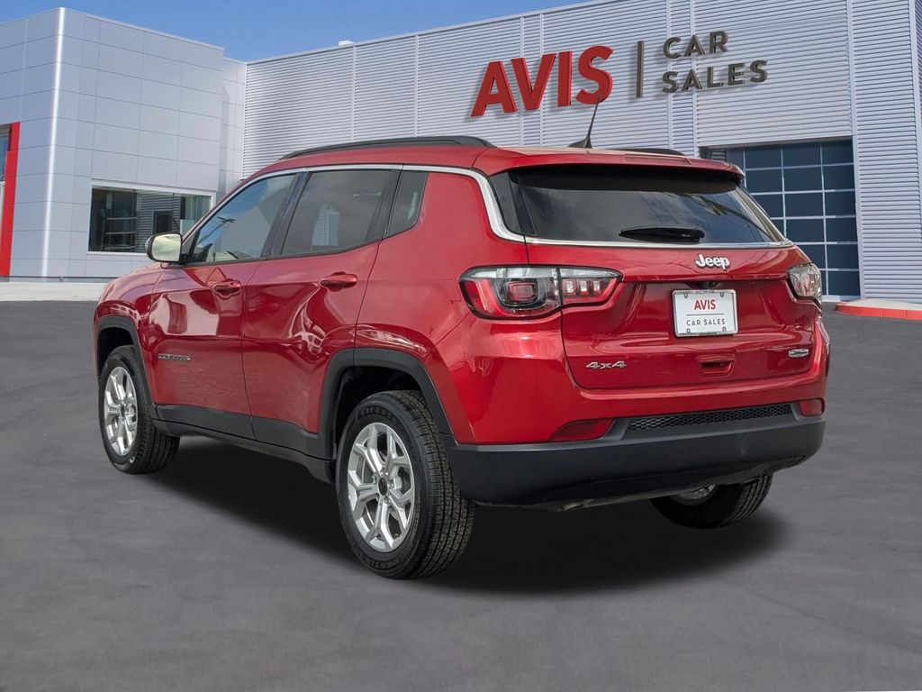 Thumbnail: 2025 Jeep Compass - 3