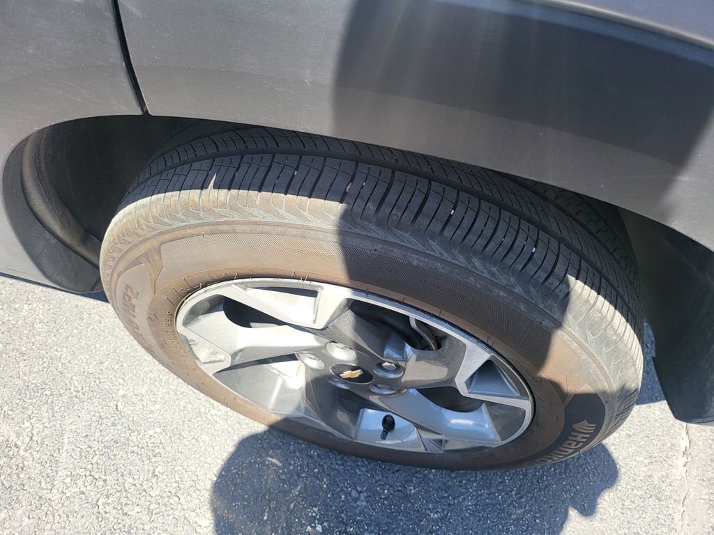 Thumbnail: 2025 Chevrolet Trax - 6