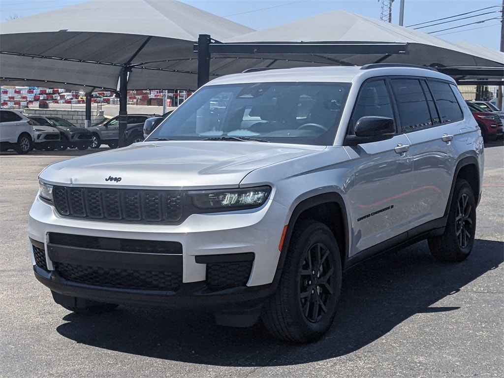 Thumbnail: 2024 Jeep Grand Cherokee L - 1
