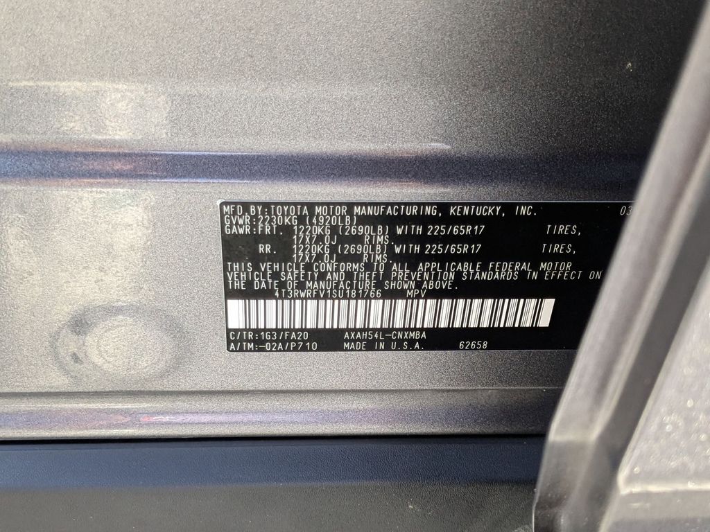 Thumbnail: 2025 Toyota RAV4 - 32