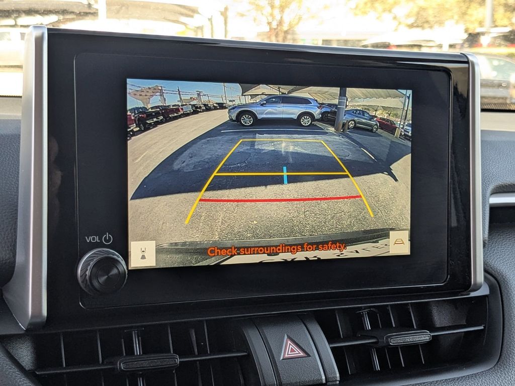 Thumbnail: 2025 Toyota RAV4 - 19