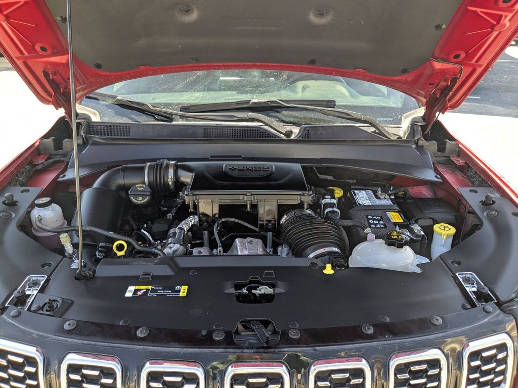 Thumbnail: 2025 Jeep Compass - 28