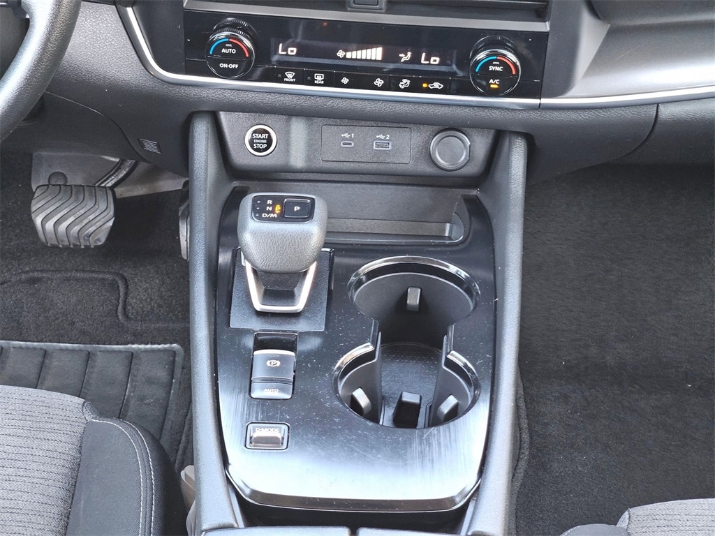 Thumbnail: 2023 Nissan Rogue - 21